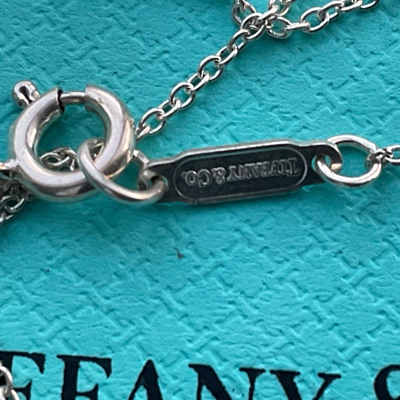 Authentic Tiffany Atlas necklace - Picture 3 of 7